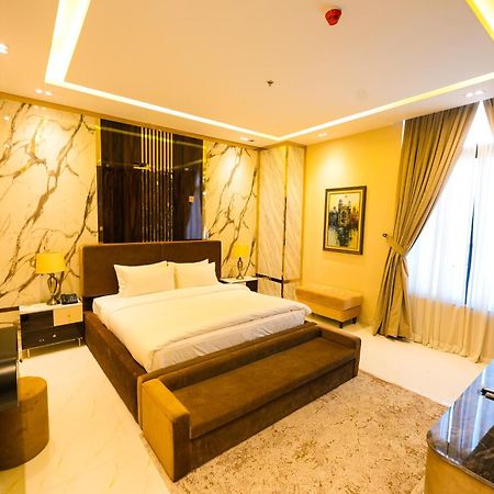 Pavilion Suites - Premium Aparthotel In Bahria Town Ravalpindi Kültér fotó